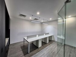 North Bridge Centre (D7), Office #558797971